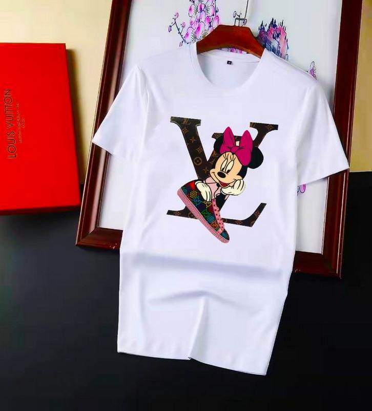 Louis Vuitton Men's T-shirts 402